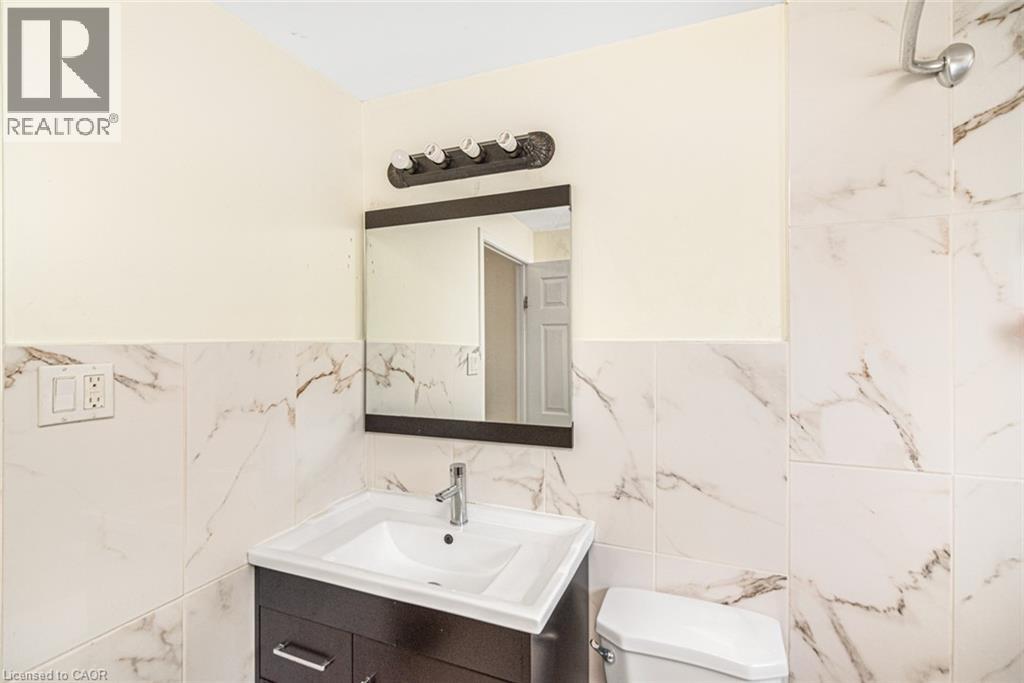 2700 Barton Street East — photo 10