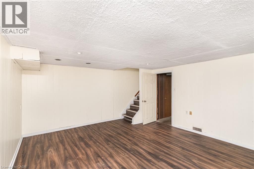 2700 Barton Street East — photo 29