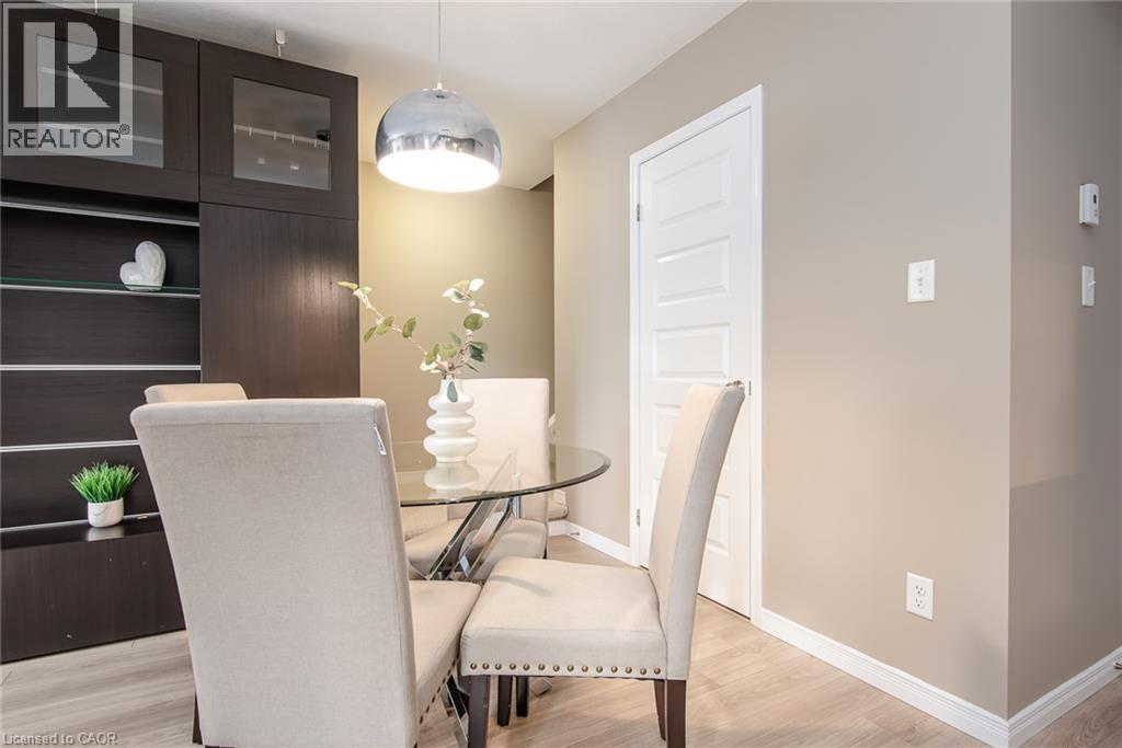 1460 Highland Road West — photo 14