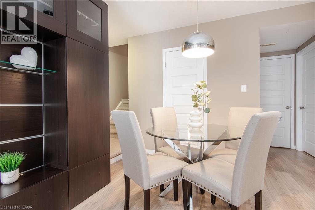 1460 Highland Road West — photo 15