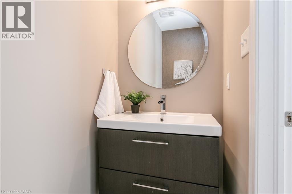 1460 Highland Road West — photo 18