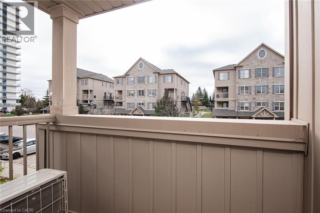 1460 Highland Road West — photo 39