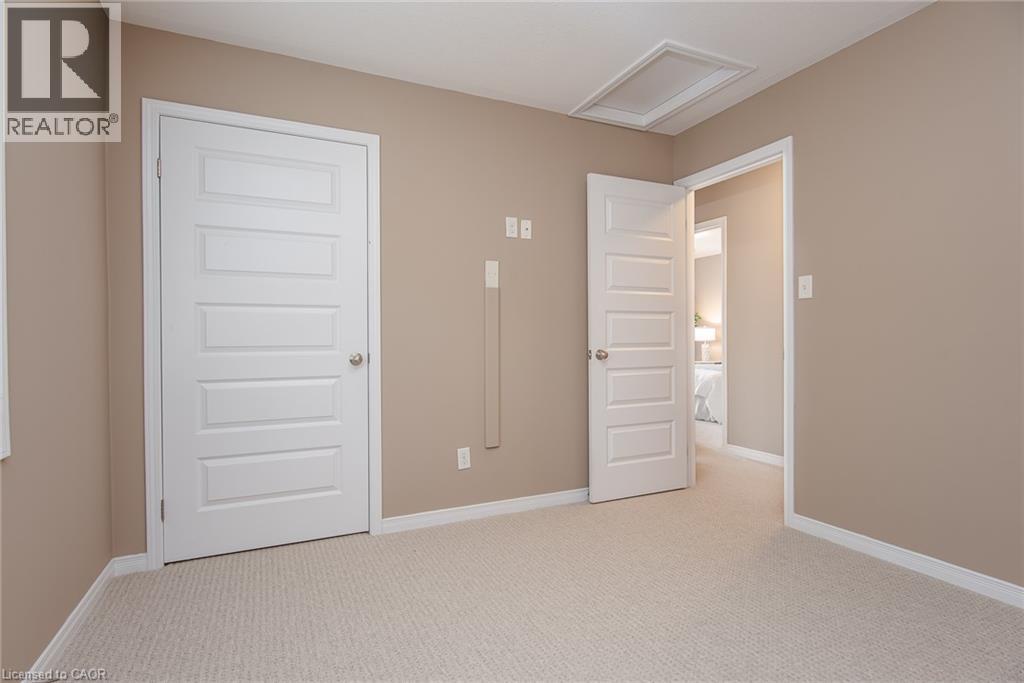 1460 Highland Road West — photo 36