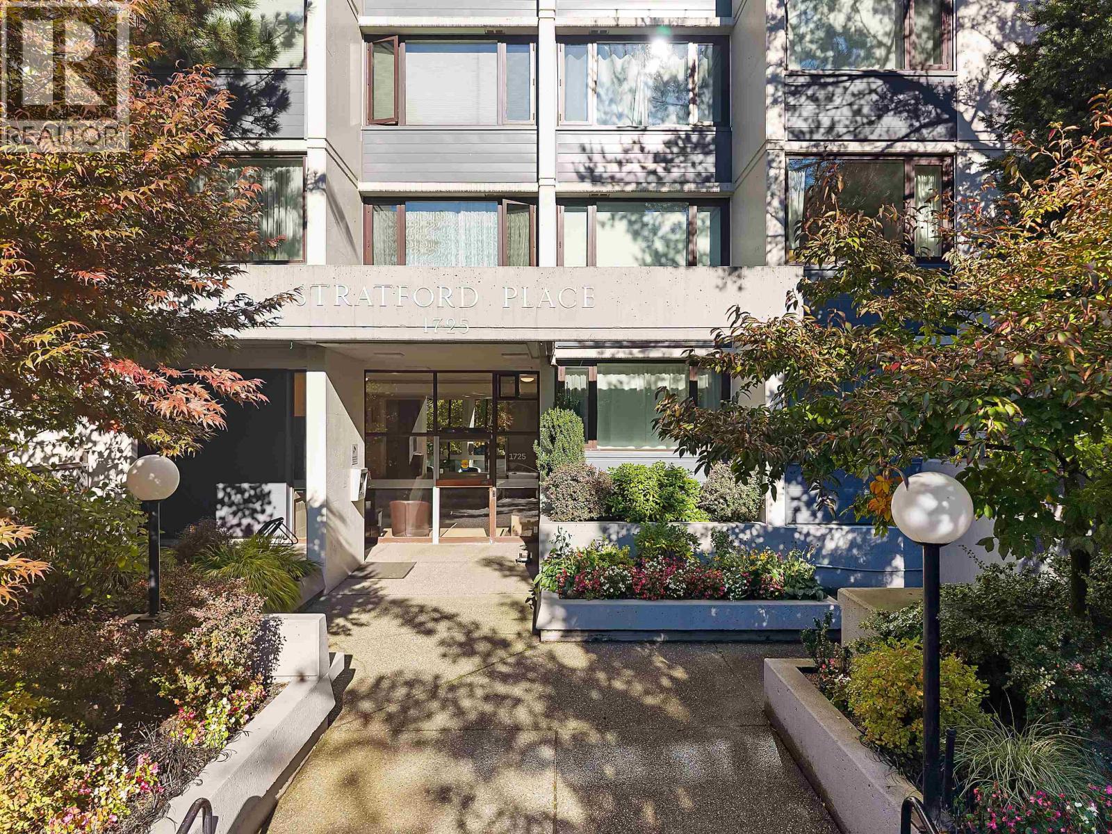 Photo of 503-504 1725 PENDRELL STREET 20