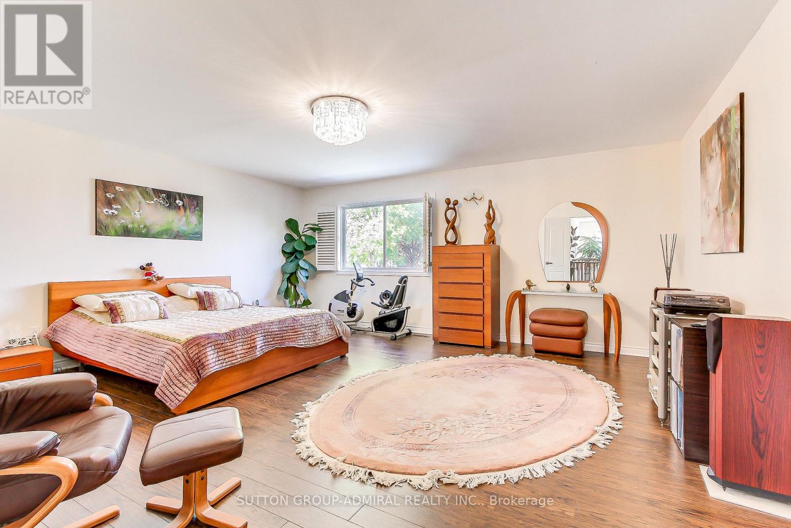 322 Harry Beer Court, Newmarket, ON photo 24