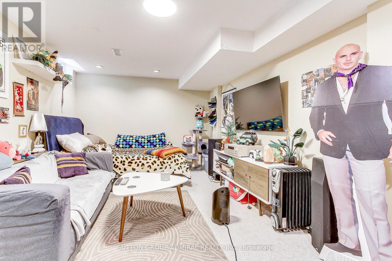 322 Harry Beer Court, Newmarket, ON photo 39