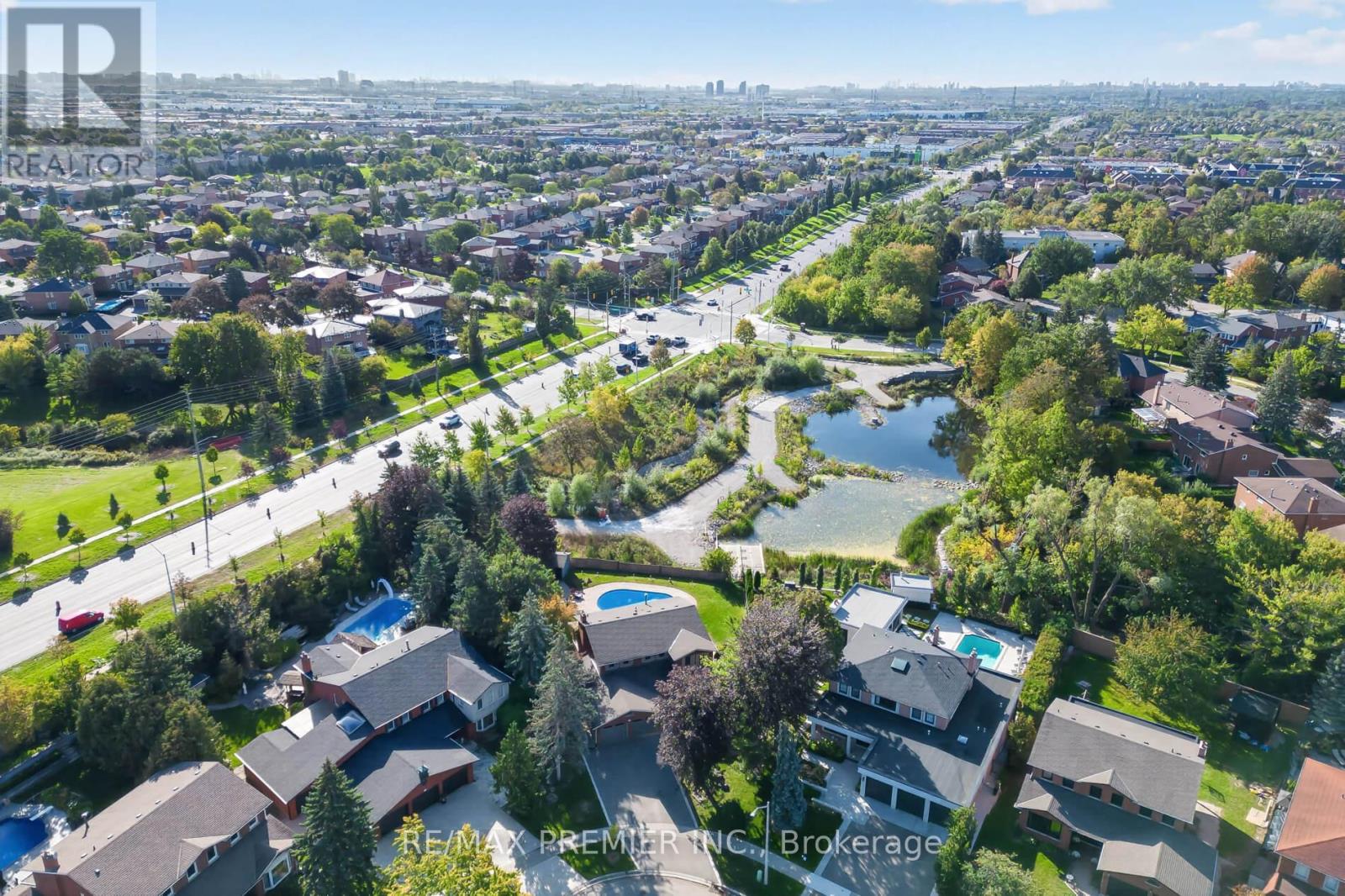 35 Yellow Pine Crescent, Vaughan, ON photo 50