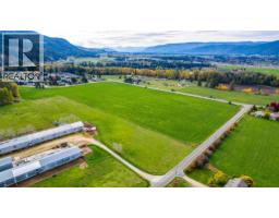 1575 Mcleod Road, Armstrong, BC V0E1B8 Photo 12