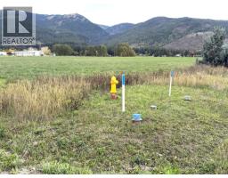 1575 Mcleod Road, Armstrong, BC V0E1B8 Photo 15