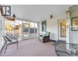 1172 Clifton Avenue, Moose Jaw, SK S6H3L5 Photo 30