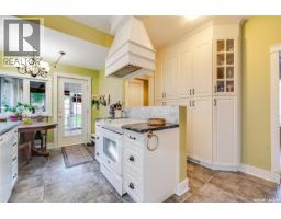 1172 Clifton Avenue, Moose Jaw, SK S6H3L5 Photo 24