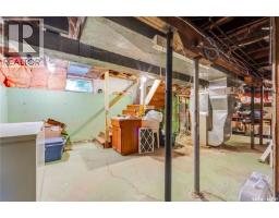 1172 Clifton Avenue, Moose Jaw, SK S6H3L5 Photo 49