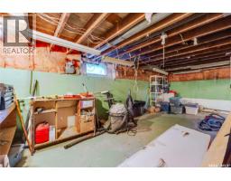 1172 Clifton Avenue, Moose Jaw, SK S6H3L5 Photo 52