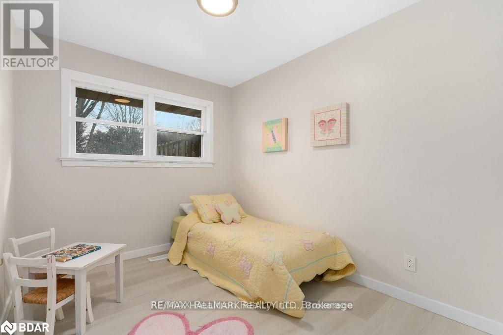 89 North St West (Main Floor Only) Street North — photo 11