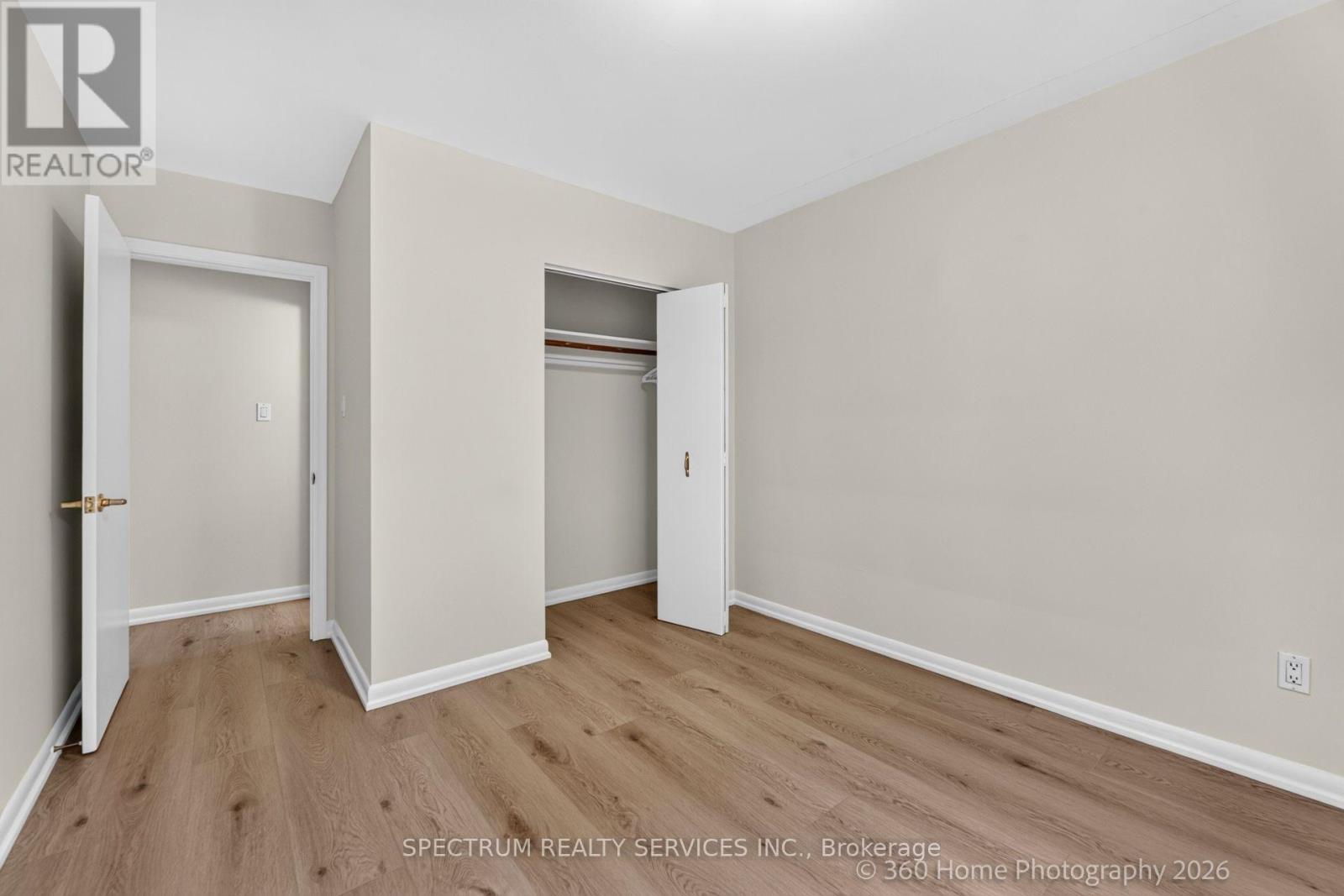 37 Newlin Crescent — photo 18