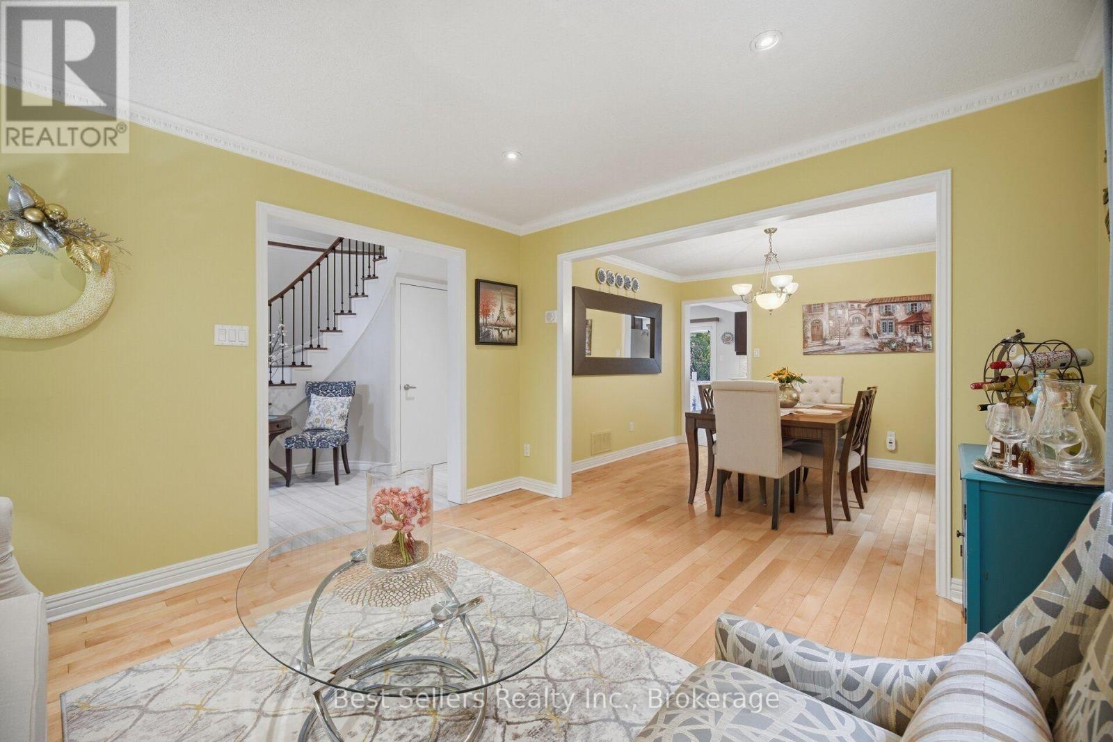 1204 Sherwood Mills Boulevard, Mississauga, ON photo 9