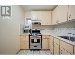 170 Wallace Avenue, Toronto, ON M6H1V2 Photo 32
