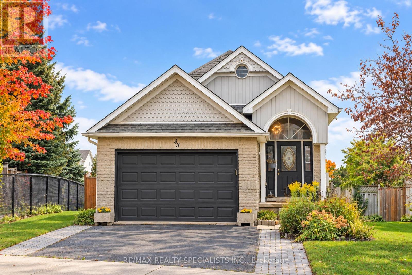 43 HUNTER ROAD, Orangeville — photo 2