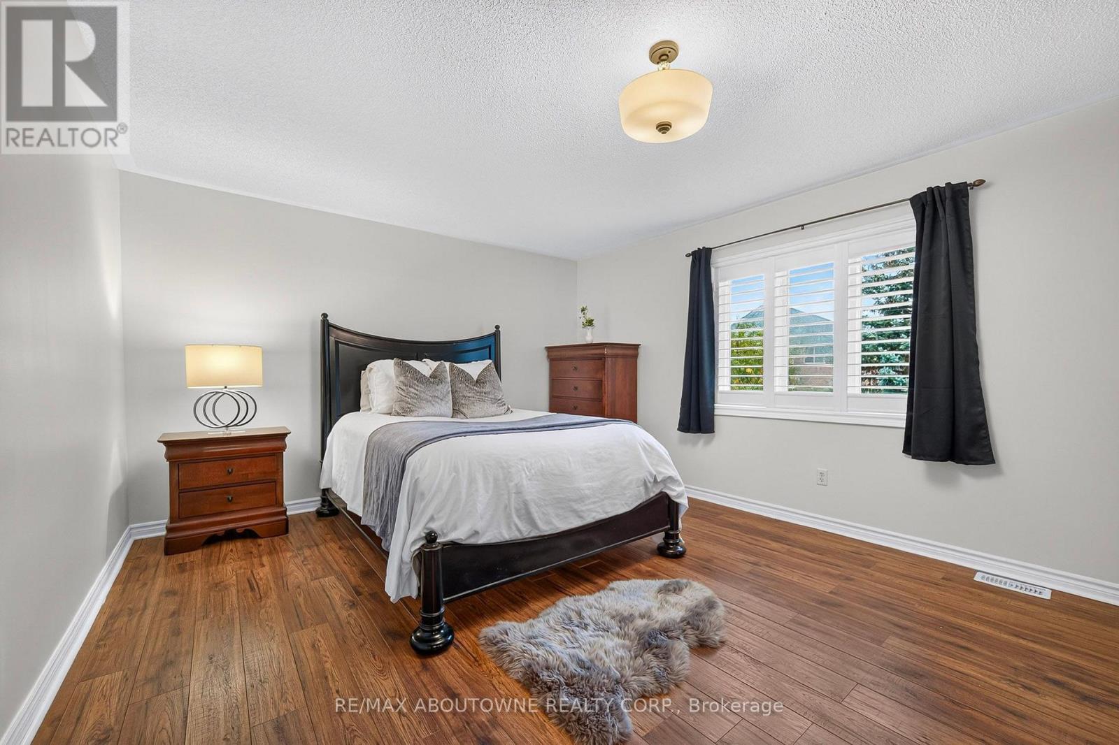 2447 Highmount Crescent, Oakville, ON photo 31