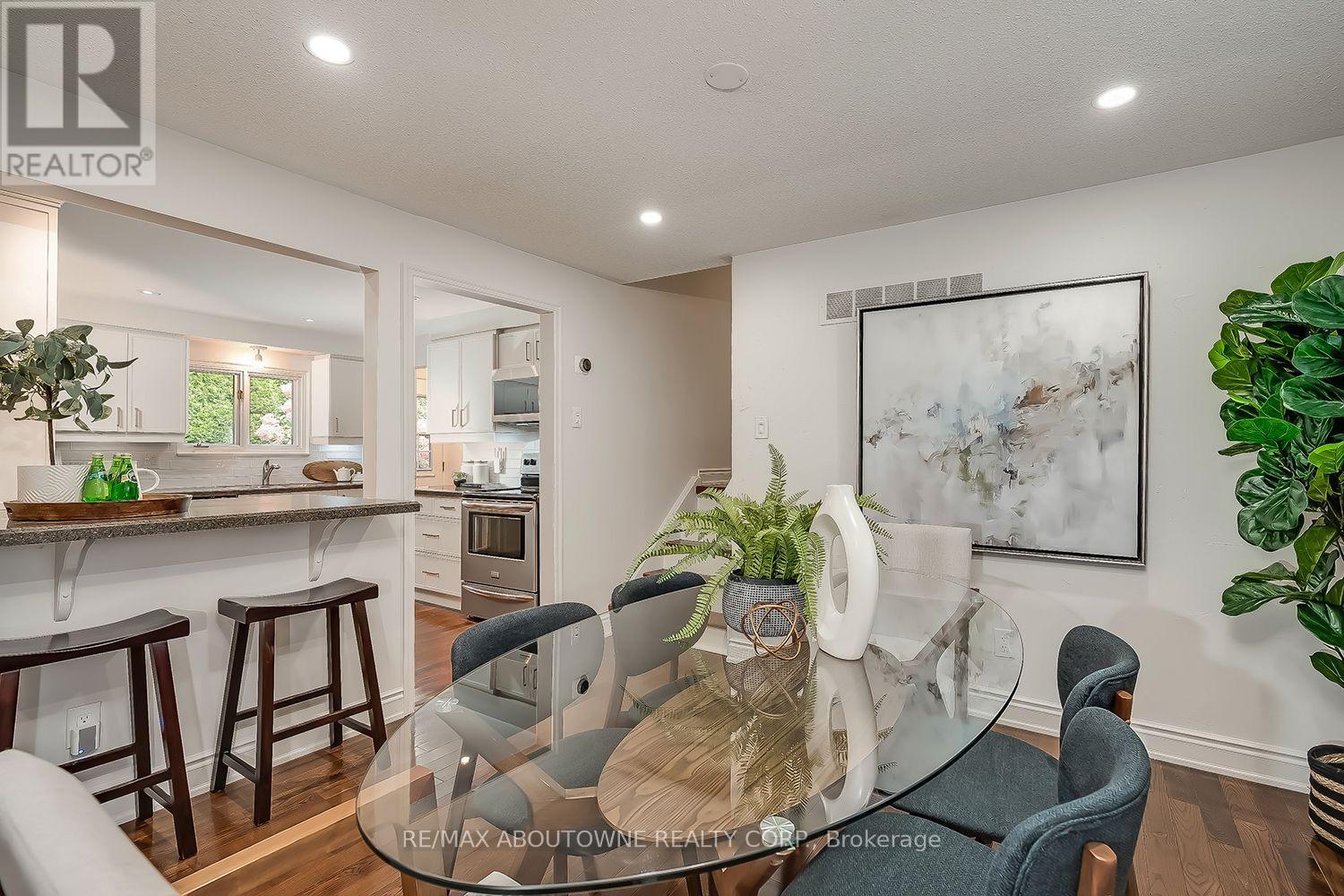 173 Arichat Road, Oakville, ON photo 10