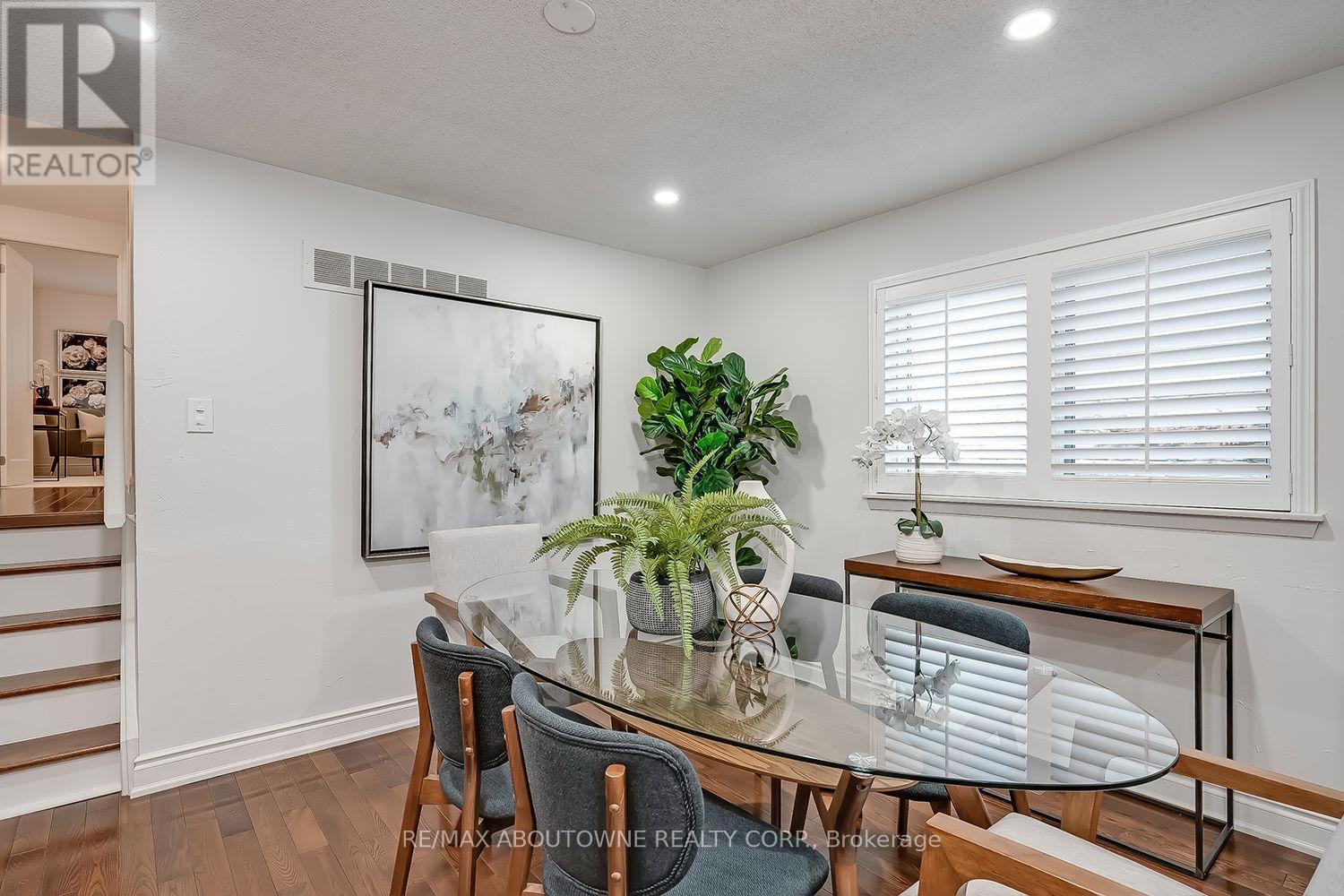 173 Arichat Road, Oakville, ON photo 11
