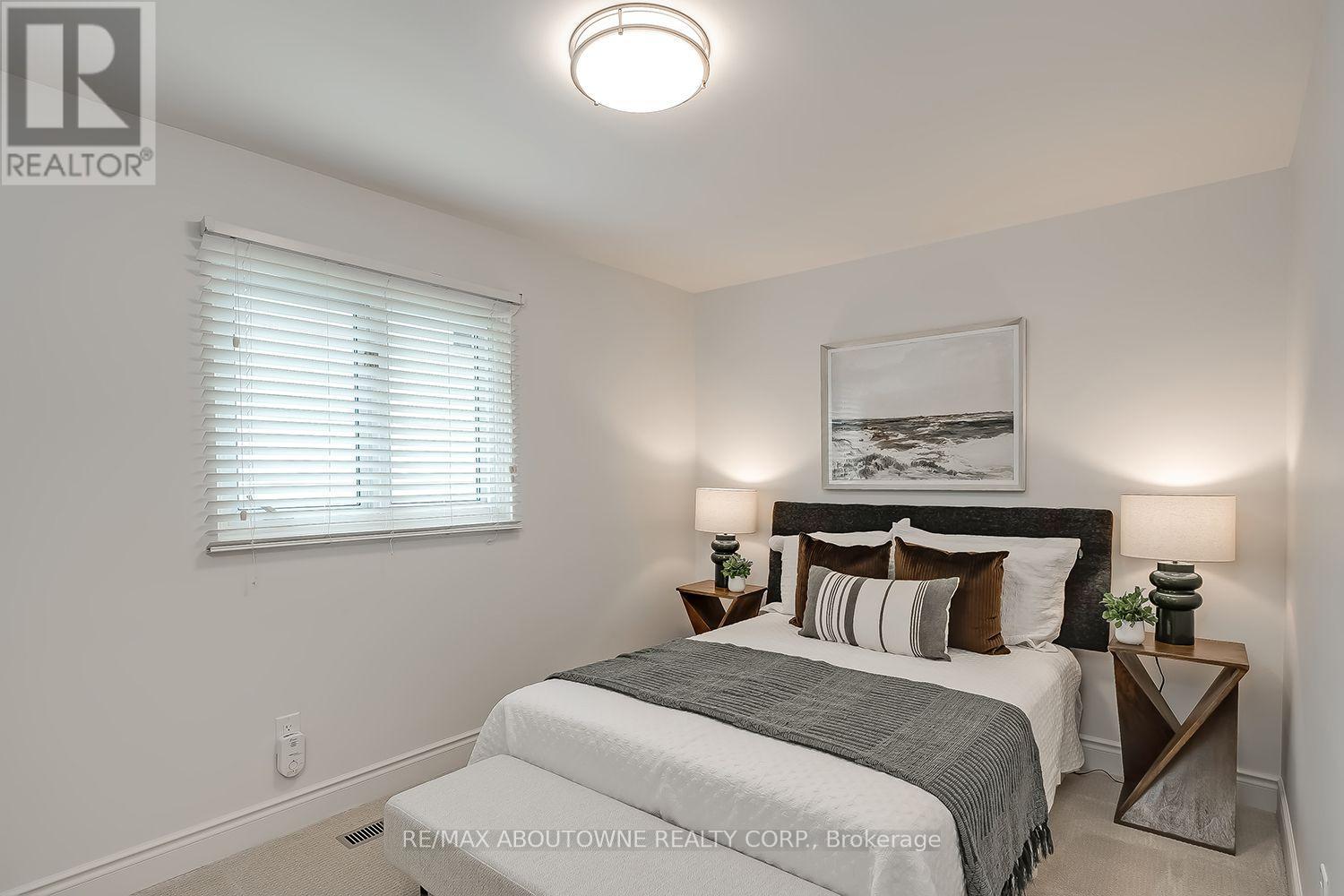 173 Arichat Road, Oakville, ON photo 25