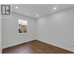 11 Vimy Avenue, Toronto, ON M9N2W1 Photo 10