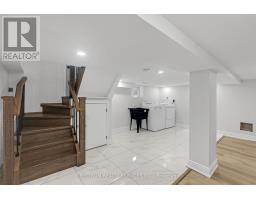 11 Vimy Avenue, Toronto, ON M9N2W1 Photo 16