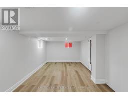 11 Vimy Avenue, Toronto, ON M9N2W1 Photo 20