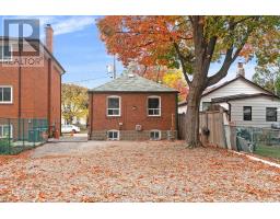 11 Vimy Avenue, Toronto, ON M9N2W1 Photo 25