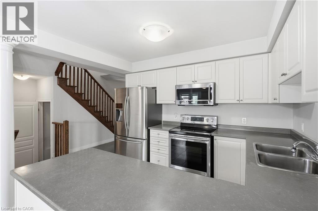 82 Charleswood Crescent — photo 10