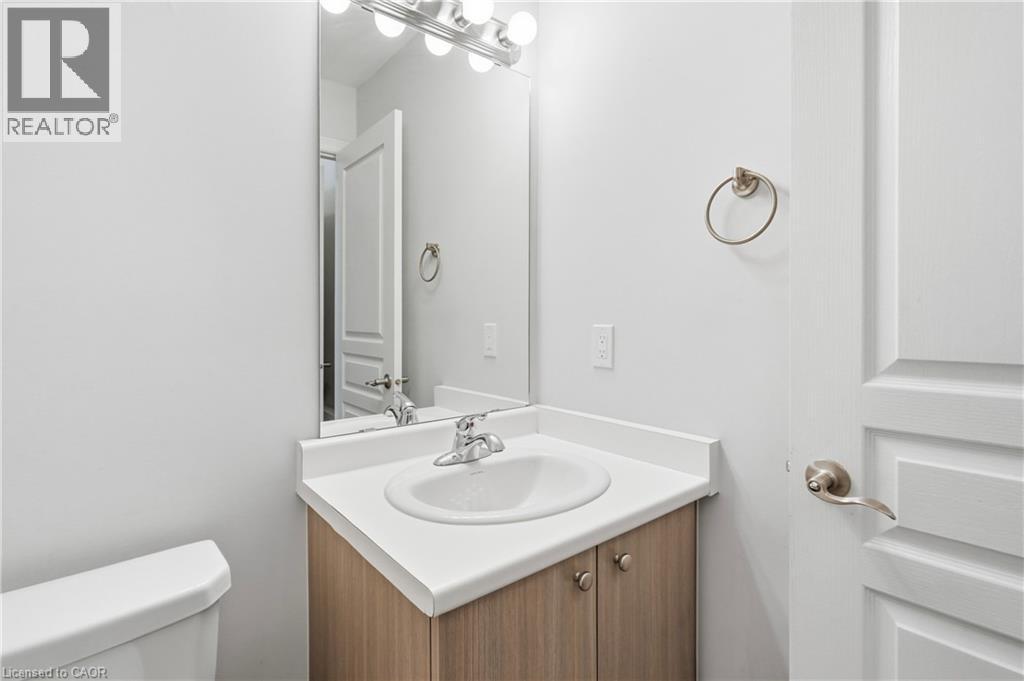 82 Charleswood Crescent — photo 26