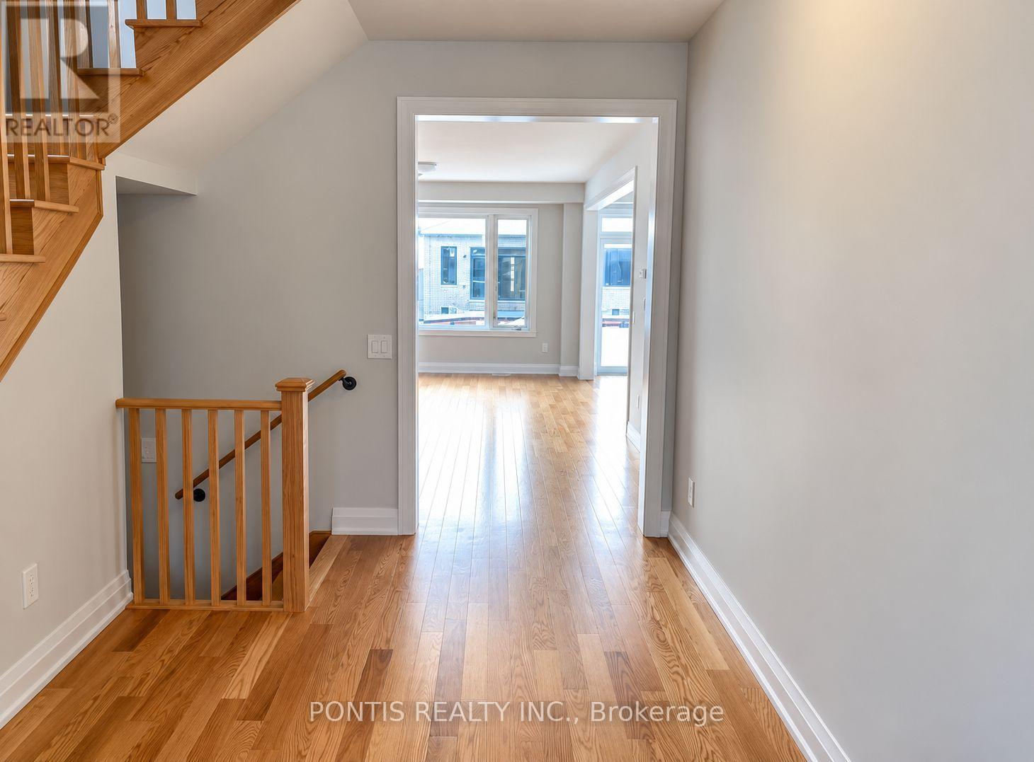 11 CORLEY STREET, Kawartha Lakes (Lindsay) — photo 4