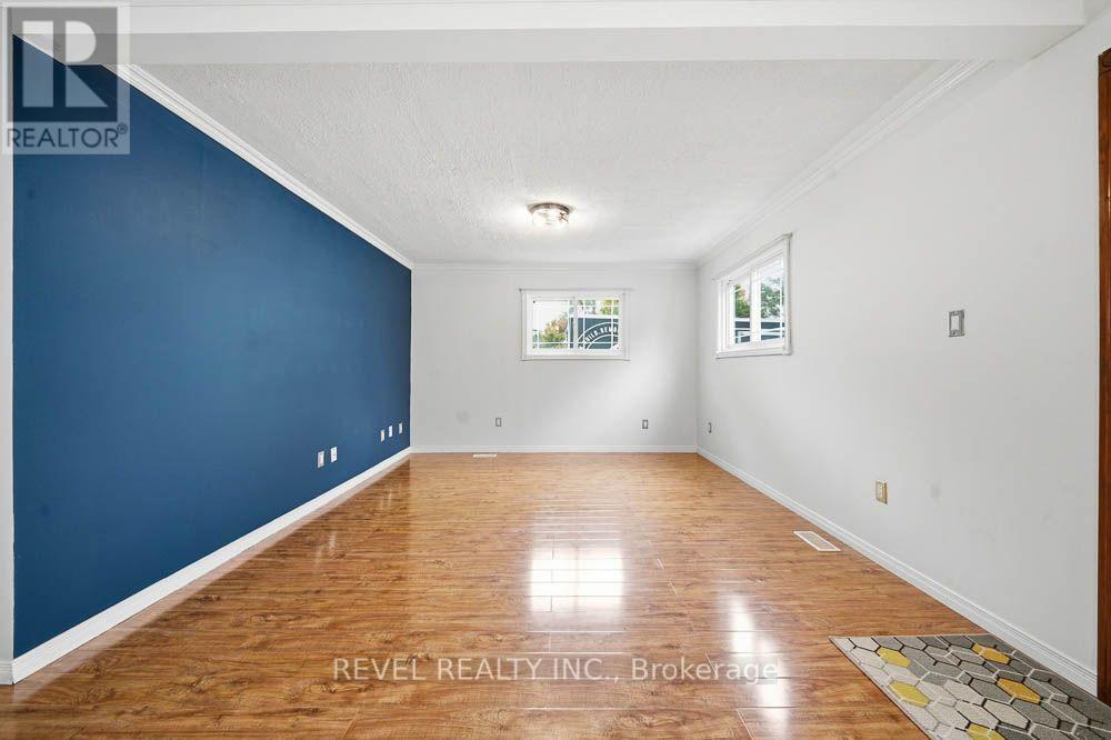 69 Sixth Avenue, Brantford, ON photo 11