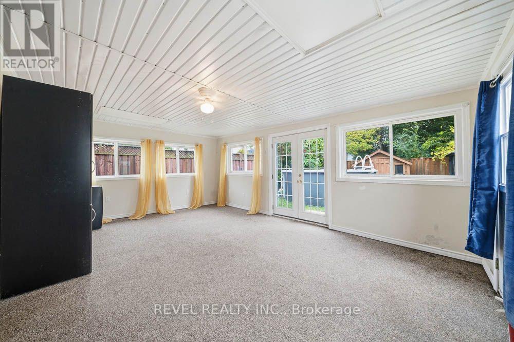 69 Sixth Avenue, Brantford, ON photo 21