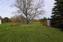 100 Seventh Avenue Se, Teulon, MB R0C3B0 Photo 11