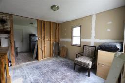 100 Seventh Avenue Se, Teulon, MB R0C3B0 Photo 14