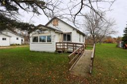 100 Seventh Avenue Se, Teulon, MB R0C3B0 Photo 6