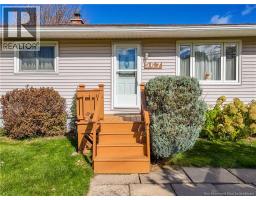 967 Clements Drive, photo 4
