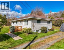 967 Clements Drive, photo 3