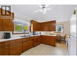 967 Clements Drive, photo 6