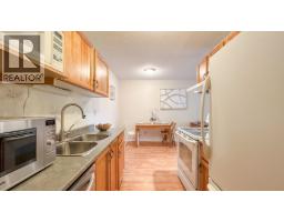 307 8591 Westminster Highway, Richmond, BC V6X3E2 Photo 11