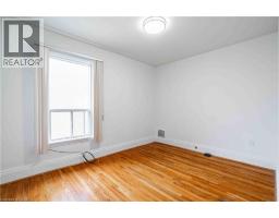 3pc Bathroom - 58 St. Matthews Avenue, Hamilton, ON L8L5P3 Photo 12