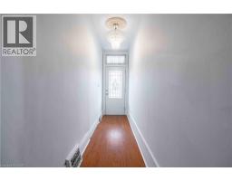 Laundry room - 58 St. Matthews Avenue, Hamilton, ON L8L5P3 Photo 6