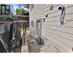256 Parkwood Close Se, Calgary, AB T2J3V9 Photo 43