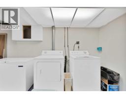 256 Parkwood Close Se, Calgary, AB T2J3V9 Photo 35