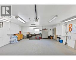 256 Parkwood Close Se, Calgary, AB T2J3V9 Photo 38