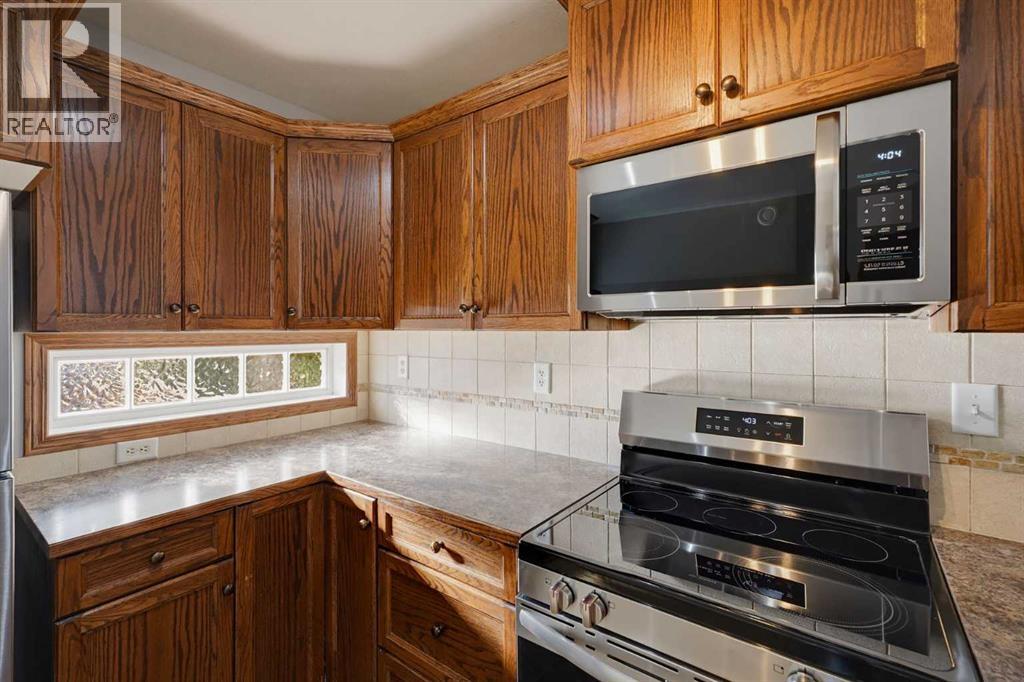 Listing photo – 124 Kentwood Drive, Red Deer