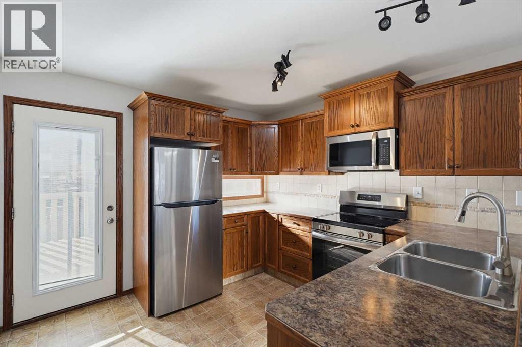 Listing photo – 124 Kentwood Drive, Red Deer