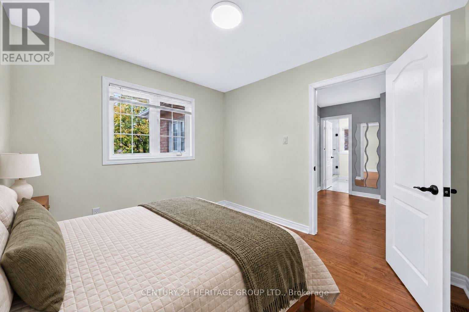 378 Spruce Grove Crescent, Newmarket, ON photo 16